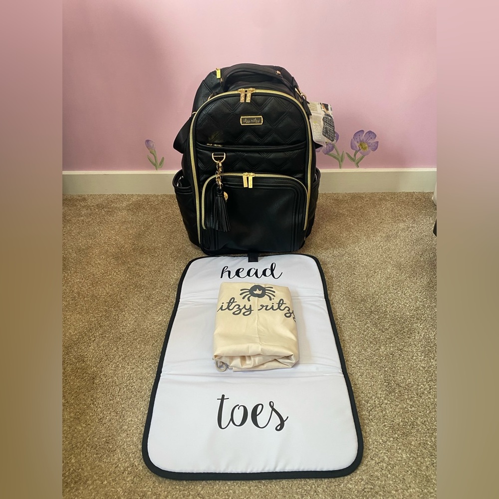 NWT Itzy Ritzy Boss Plus - Mystic.